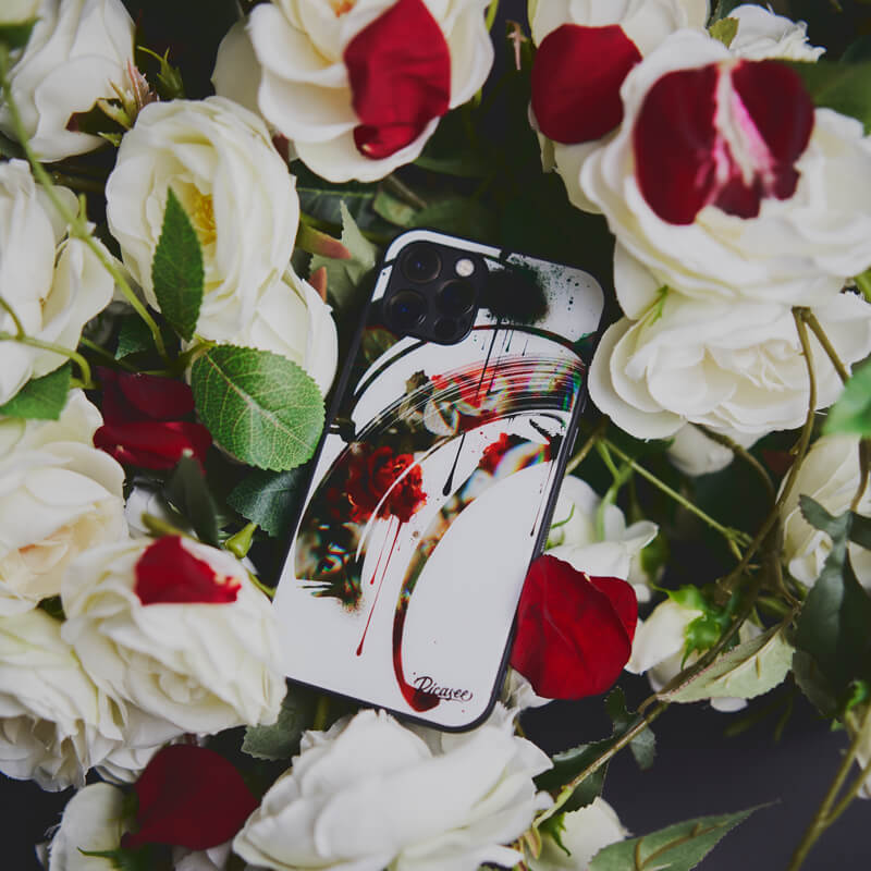 Telefontok Roses white dizájnnal
