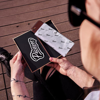 Picasee fekete szilikon tok az alábbi mobiltelefonokra Huawei P40 Lite E - Colorado