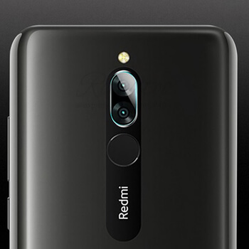 védőüveg a kamera lencséjéhez és a fényképezőgép a Xiaomi Redmi 8